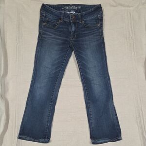 American Eagle Outfitters Women's Dark Blue Capri Jeans